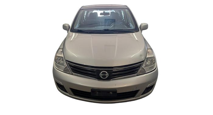 2011 nissan versa 1.8-sl-hatchback with 202864 miles for sale near elk-river, minnesota 9c96053c91c048ba873b073032c12e52.jpg