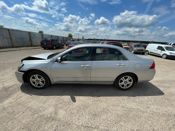 2006 honda accord lx-se-sedan-at with 136652 miles for sale near elk-river, minnesota 9cb4d808de924230996b578cb817277a.jpeg