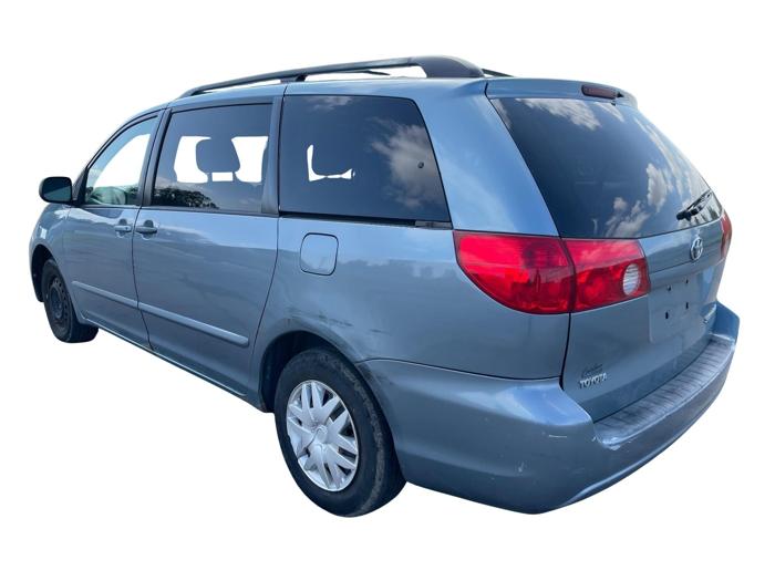 2006 toyota sienna le-7-passenger with 167195 miles for sale near elk-river, minnesota 9cdaf8625ead46f893a7337814800302.jpg