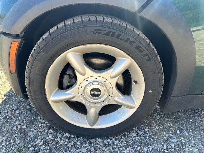 2006 mini cooper convertible with 118442 miles for sale near elk-river, minnesota 9cfb9381b4e74d228a880bf6ec68a932.jpeg