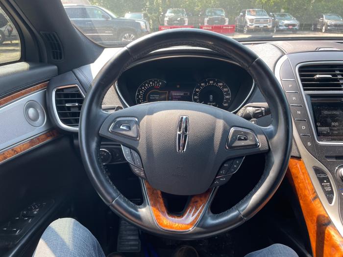2016 lincoln mkx reserve-awd with 100530 miles for sale near white-bear-lake, minnesota 9d0b2129a06d44e2a31d1346b716b45a.jpeg