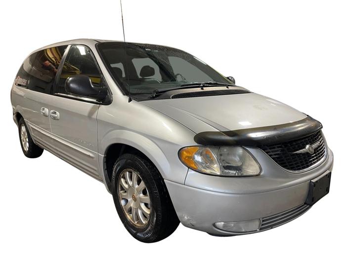 2001 chrysler town-and-country lxi with 235481 miles for sale near elk-river, minnesota 9d15e59b53c647fbb1cbf693b88661d3.jpg