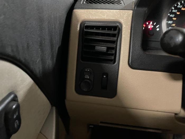 2005 chevrolet equinox ls with 167578 miles for sale near elk-river, minnesota 9d4b011c48c0450aa473e40e58bd4e83.jpg