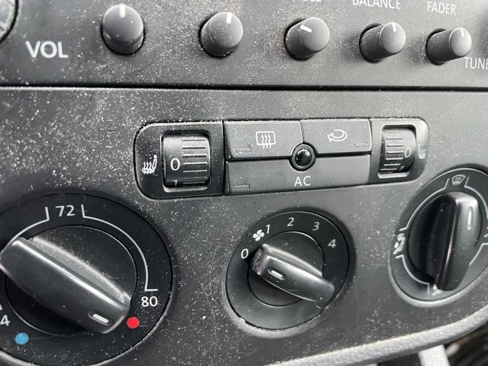 2007 volkswagen jetta 2.5l-w--pkg.-1-&-sunroof with 197375 miles for sale near elk-river, minnesota 9d72b6d3eef44e6b81a6e17da61d1db0.jpeg