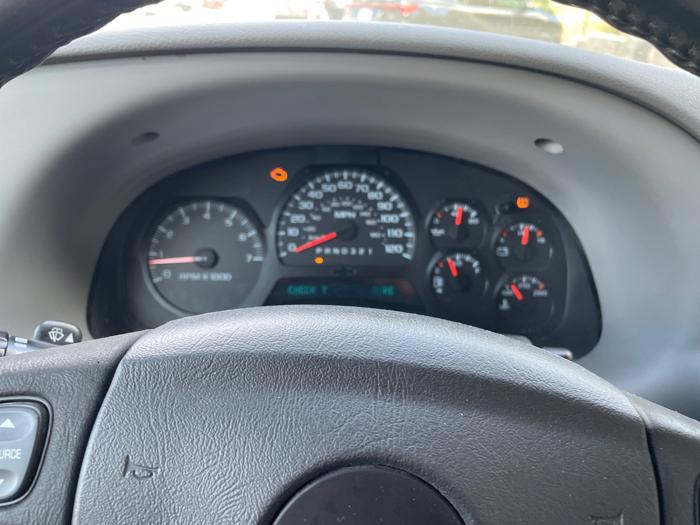2008 chevrolet trailblazer lt2-4wd with 149859 miles for sale near white-bear-lake, minnesota 9d904e19153d4af88e90ebfd58511f43.jpeg