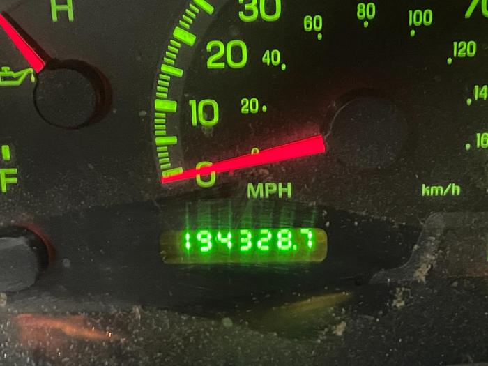 2000 ford f-150 xl with 194328 miles for sale near elk-river, minnesota 9e1670d751ab41a2814800c26c61ff7c.jpg