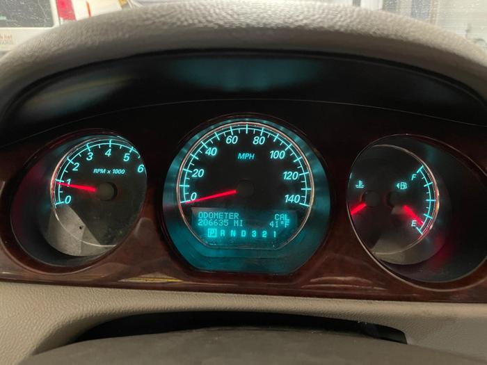2007 buick lucerne v6 with 206635 miles for sale near elk-river, minnesota 9e18055332ce433fa32694e19619c2c8.jpg