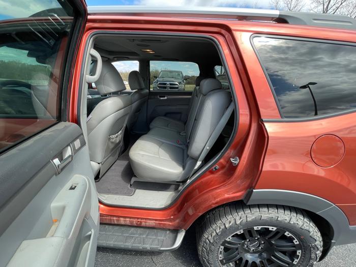 2009 kia borrego ex-v8-4wd with 221382 miles for sale near clearwater, minnesota 9e34791516c24c4da9e5c9693f78f28e.jpeg