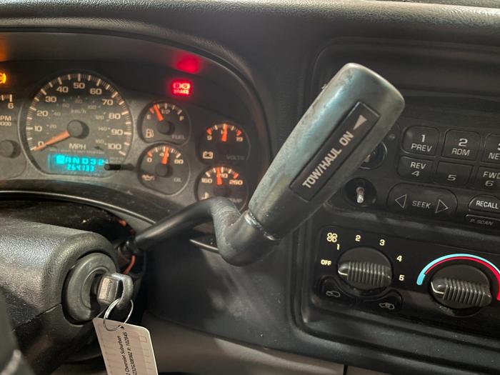2002 chevrolet suburban 1500-4wd with 264133 miles for sale near elk-river, minnesota 9e4845ee502143ecb5493a8e3c19ab58.jpg