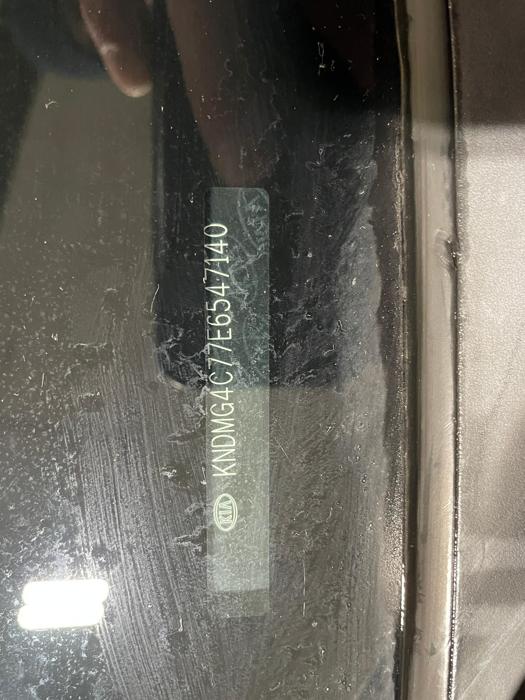 2014 kia sedona lx with 178845 miles for sale near elk-river, minnesota 9e5c1ac19bdd4491af4a2b400b52b9cd.jpg