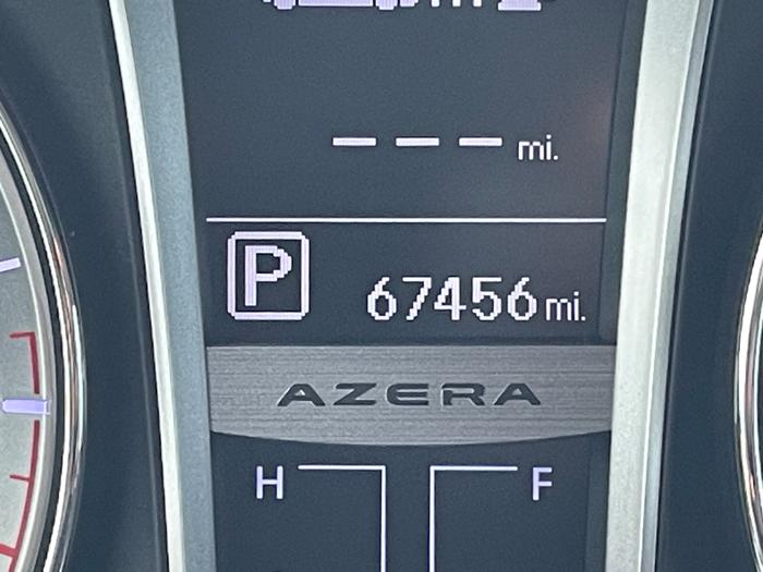 2012 hyundai azera 3.3l with 67456 miles for sale near coon-rapids, minnesota 9e67395c61cc4642aa926b6fb535358e.jpeg