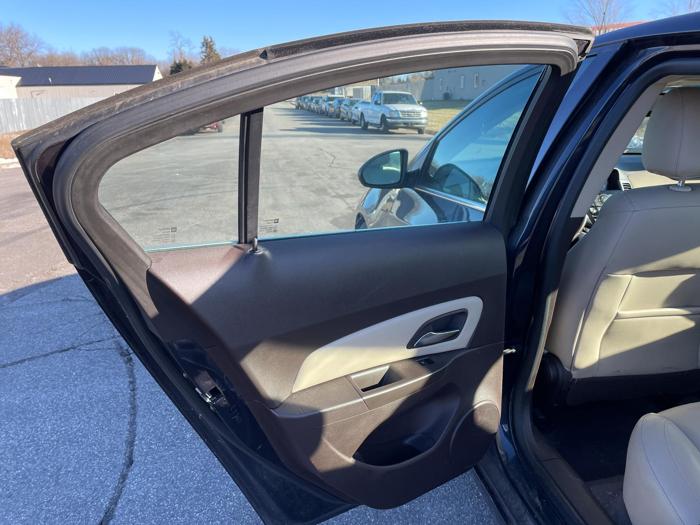 2014 chevrolet cruze ltz with 178428 miles for sale near elk-river, minnesota 9ea9bdfd2dbe4a9ba0b3ec3fa330d18c.jpg