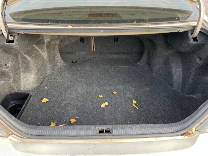 2005 toyota camry with 296470 miles for sale near elk-river, minnesota 9eb62eeddf724809a38d3ea462e5d8c5.jpeg