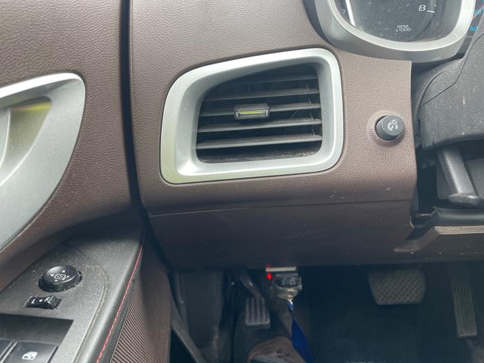 2015 chevrolet equinox ltz-awd with 193396 miles for sale near burnsville, minnesota 9ef5807e6c32417c98d1564e46049d0d.jpeg