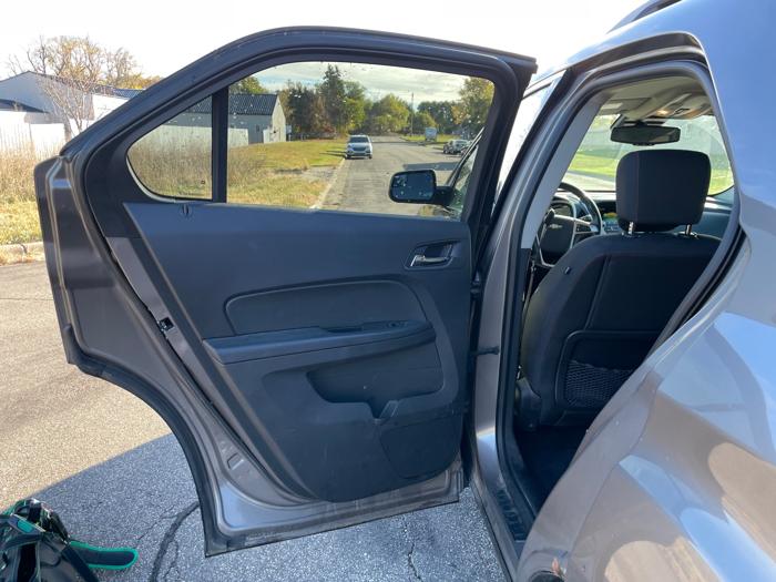 2012 chevrolet equinox 1lt-2wd with 182825 miles for sale near elk-river, minnesota 9f133f9ae4834b6bb1c3b5da5f22f96e.jpeg