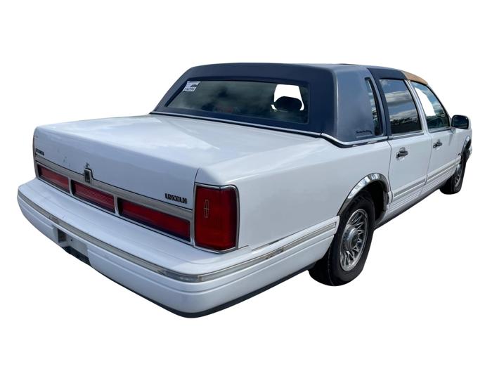 1997 lincoln town-car executive with 293168 miles for sale near elk-river, minnesota 9f2c7ef29c02479abc1939c472194182.jpg