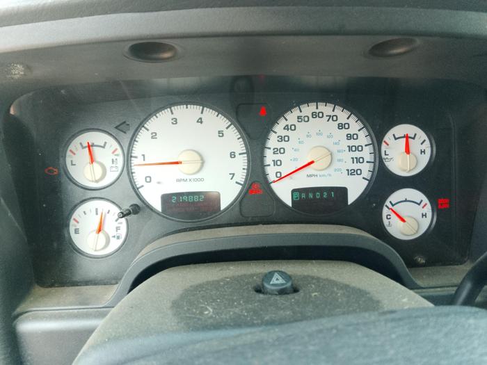 2003 dodge ram-2500 st-quad-cab-short-bed-4wd with 219883 miles for sale near elk-river, minnesota 9f408d7b718b41729150a1c1ecd086e4.jpg