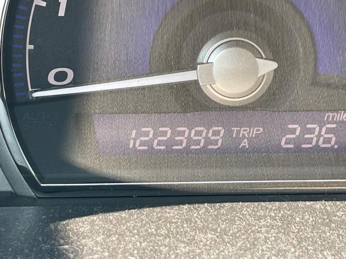 2006 honda civic-hybrid cvt with 122399 miles for sale near elk-river, minnesota 9f499cae907a41228f3b8d39d4363330.jpeg