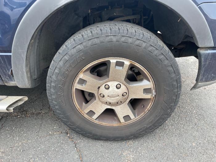 2004 ford f-150 xl-supercab-4wd with 113212 miles for sale near spring-lake-park, minnesota 9f82c3c848fb41549c5bee87175bb9b3.jpeg