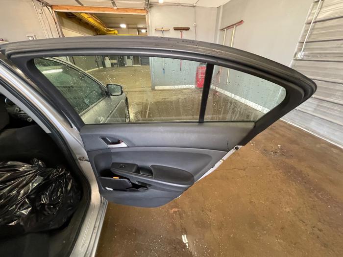 2009 honda accord lx-p-sedan-at with 99419 miles for sale near elk-river, minnesota 9f8e74343e6f42daa3b0b9ef6f59cd73.jpeg