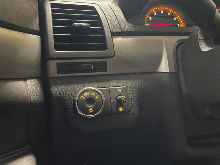 2008 saturn outlook xe with 361285 miles for sale near elk-river, minnesota 9f96fb215c5b4b459034a3f59c82425e.jpg