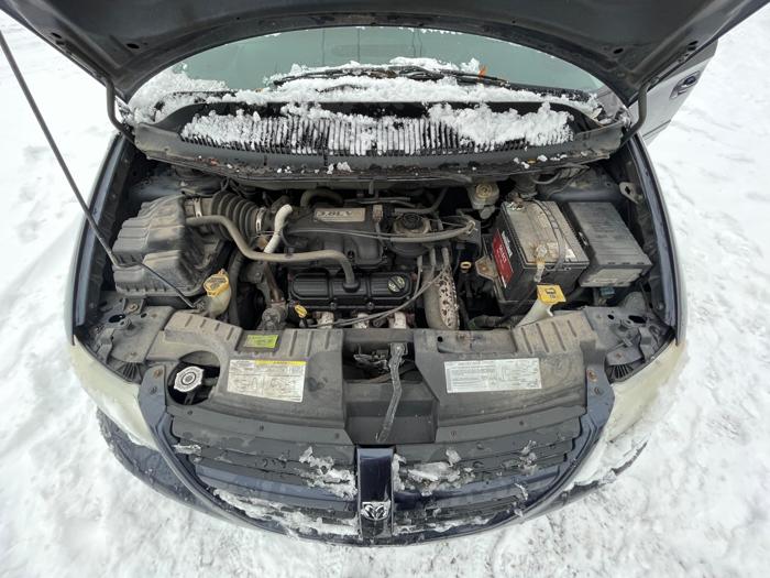 2007 dodge grand-caravan sxt with 293211 miles for sale near elk-river, minnesota 9fa42538496e4ef5b2a9242d18e71bbd.jpeg