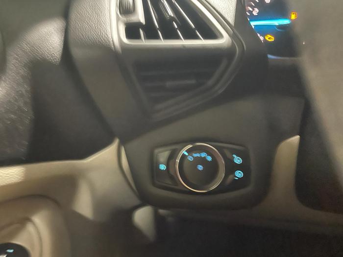 2013 ford escape se with 225110 miles for sale near elk-river, minnesota 9fa8a4e94fb2486da3a743a399653db2.jpg