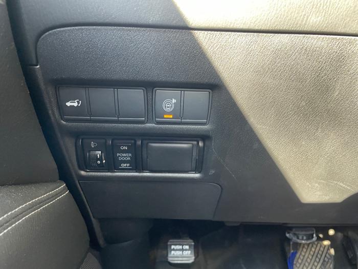 2018 nissan armada sl-awd with 90874 miles for sale near north-branch, minnesota 9fad5efd83db4653955e3485a6e23eea.jpeg