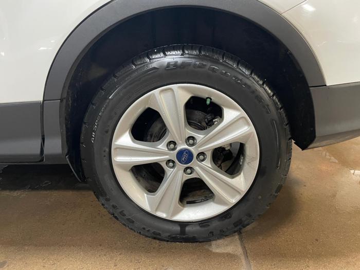 2015 ford escape se with 308785 miles for sale near elk-river, minnesota 9fb4b728b76b40458d9cea2bd2c3c276.jpg