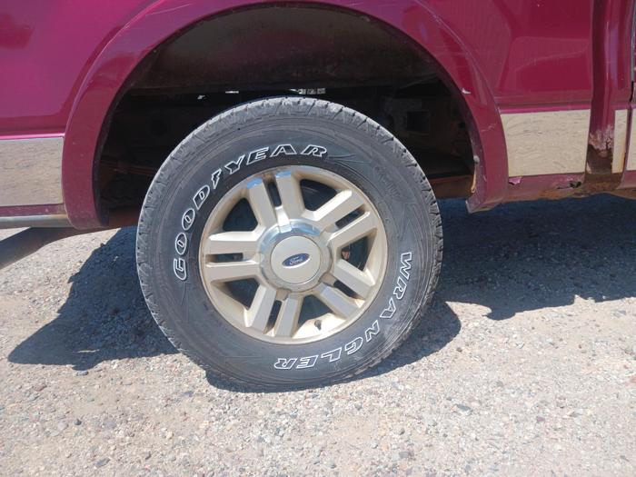 2004 ford f-150 xlt-supercrew-4wd with 235967 miles for sale near elk-river, minnesota 9fc505a19aba4407b58b18d0ce55247e.jpg
