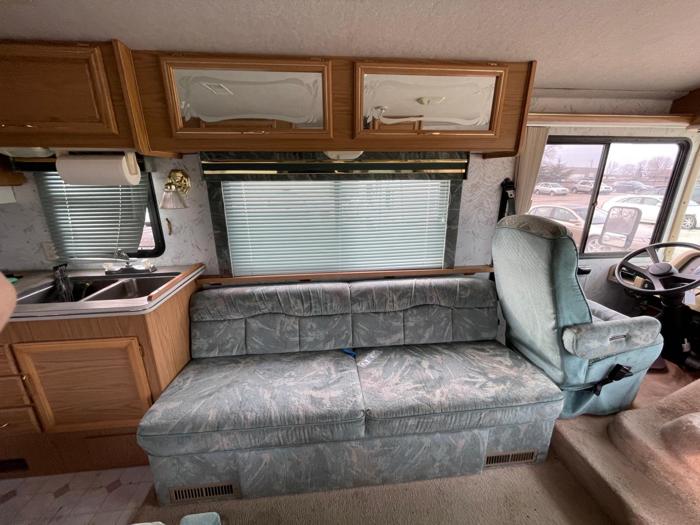 1996 fleetwood flair -33d- with 27222 miles for sale near elk-river, minnesota 9fd1588e8d214da7bcb241baa699915e.jpg