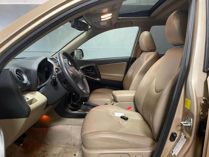 2010 toyota rav4 limited with 177556 miles for sale near elk-river, minnesota a002a87be83c4b288d1f882d247a963d.JPG