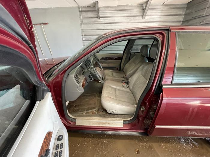 2004 mercury grand-marquis ls-premium with 242355 miles for sale near elk-river, minnesota a031c4cc27d74773b465fc367f6cc2d9.jpeg