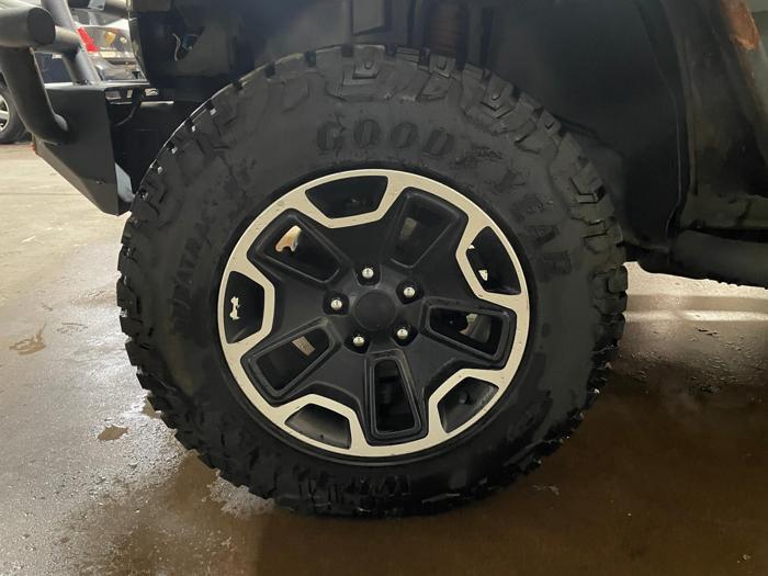 2015 jeep wrangler sport with 187403 miles for sale near elk-river, minnesota a04485cdfa7e42bfb3b9ffddf6373132.jpg