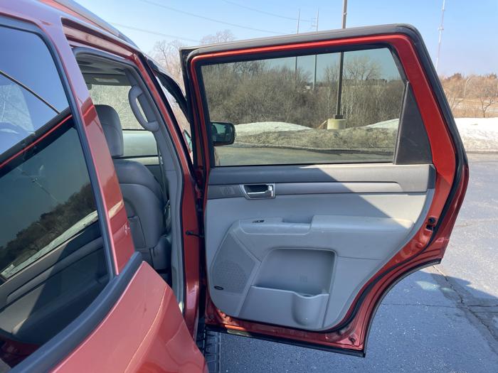 2009 kia borrego ex-v8-4wd with 221382 miles for sale near clearwater, minnesota a07409d11a17403994de4ab31b47a055.jpeg