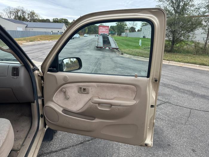 2002 toyota tacoma 2wd with 100900 miles for sale near elk-river, minnesota a08d0ba0b4064521a13a2aef986930c4.jpg