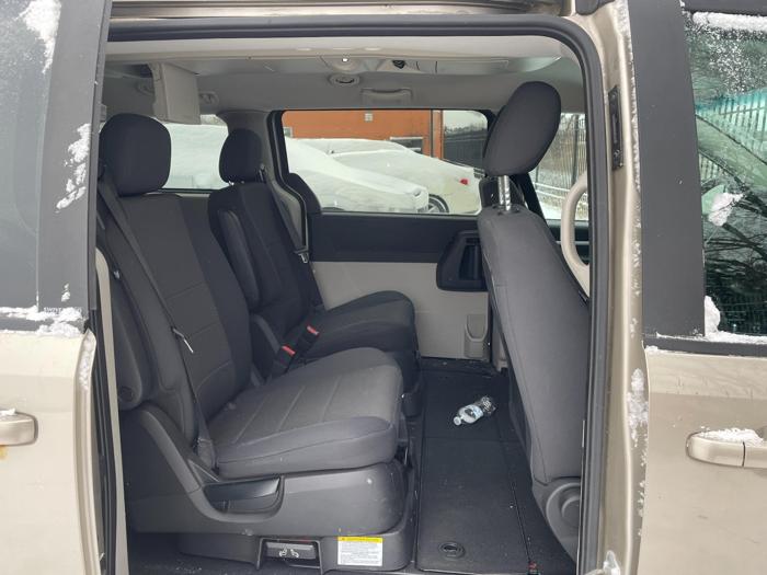 2008 dodge caravan-grand-caravan sxt with 195930 miles for sale near elk-river, minnesota a0cf0cda6aba42309134ff31d098df38.jpg