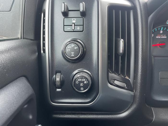 2015 chevrolet silverado-1500 lt-crew-cab-4wd with 224367 miles for sale near saint-paul, minnesota a0d0ce2d5b9d438a91571171eaed1edd.jpeg