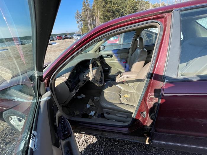 1999 buick regal ls for sale near elk-river, minnesota a0d8fda1e3794acb9575e07cd0445018.jpeg