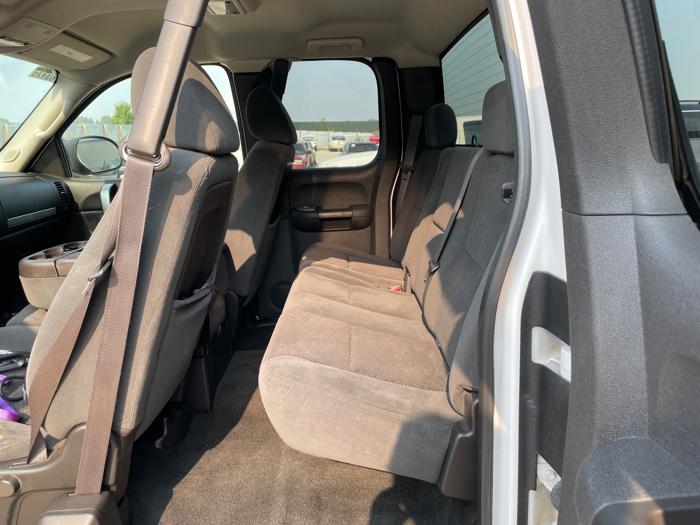 2007 chevrolet silverado-1500 lt1-ext.-cab-4wd with 161725 miles for sale near elk-river, minnesota a1240a8fa8c941dda822b84e47346b1d.jpeg