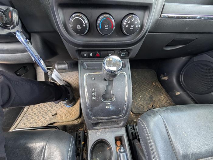 2014 jeep patriot latitude-2wd with 185268 miles for sale near elk-river, minnesota a13dc4569f644fa4a59bd845148266d1.jpg