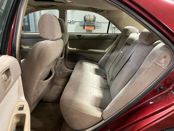 2004 toyota camry le with 328065 miles for sale near elk-river, minnesota a13f9cbe27c74a82be25b6cfdc1de98f.jpg