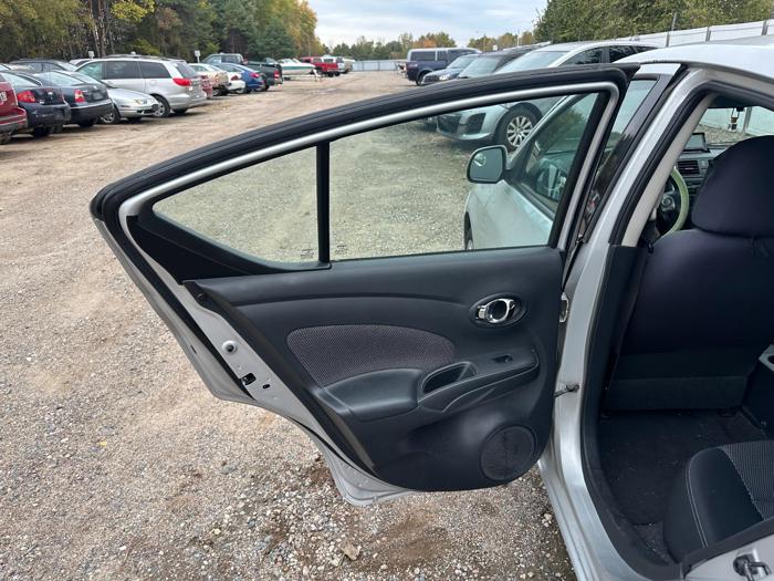 2014 nissan versa 1.6-s-5m with 184688 miles for sale near elk-river, minnesota a142d1dbe4254efab90df9578a14122f.jpg