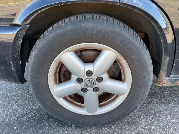 2003 volkswagen eurovan gls with 153144 miles for sale near elk-river, minnesota a14bdcda5c2047ce9d97281333e775e3.jpeg