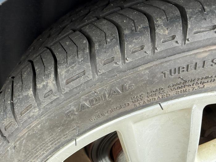 2004 audi tt with 126057 miles for sale near burnsville, minnesota a14e2104045d49d3a554fd1cf8723d78.jpg