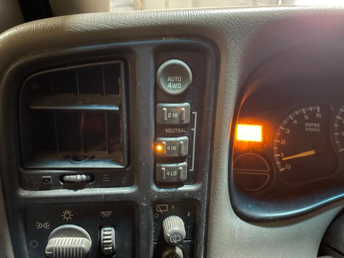 2002 gmc yukon sle with 212508 miles for sale near elk-river, minnesota a15e4800a04149e79df129a51d34c37f.jpg