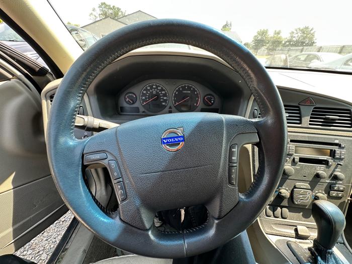 2003 volvo v70 awd for sale near elk-river, minnesota a17a1e073c8b4e6db4626f4881772a69.jpeg