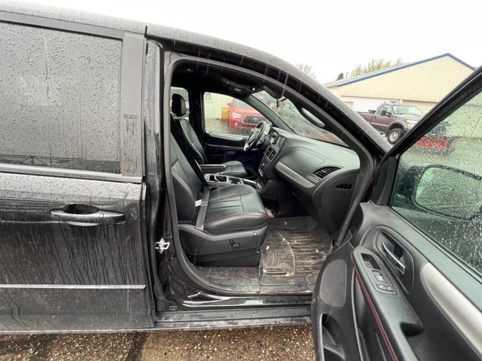 2016 dodge grand-caravan r-t with 148594 miles for sale near elk-river, minnesota a1854f6573e54d2ab45f7c0c14b41aca.jpeg