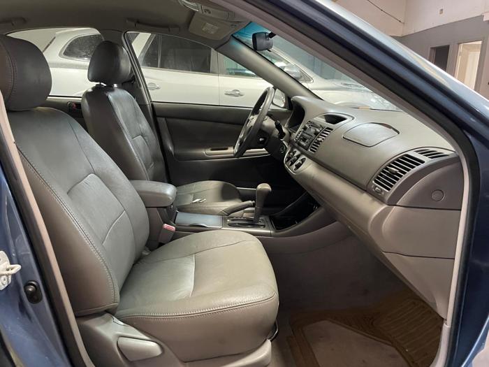 2002 toyota camry le with 169867 miles for sale near elk-river, minnesota a1ee7c066fbd4ec68706c7f64a2ee542.jpg