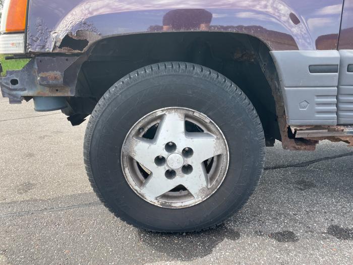 1994 jeep grand-cherokee se-4wd with 166873 miles for sale near elk-river, minnesota a1fdc907b117451b9d6e55bdb962321b.jpeg